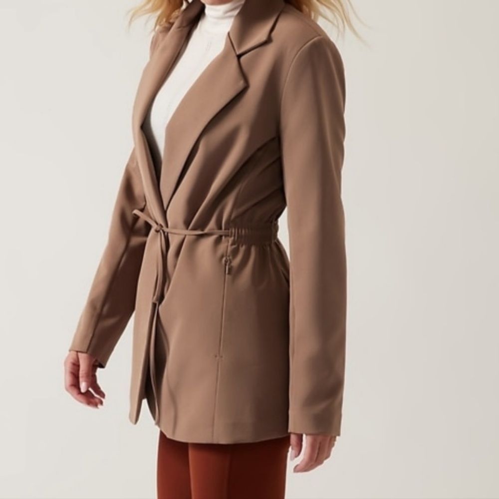 Athleta Endless Beige Blazer Size 18